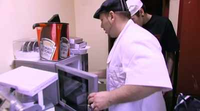 AND BEFORE THE NIGHT IS OVER, - Kitchen Nightmares
