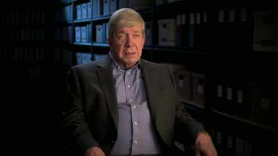 And you begin to realize
that this guy is trying to use - Homicide Hunter: Never Give Up