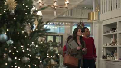 And believe it or not,
rooms actually look bigger - A Christmas Open House