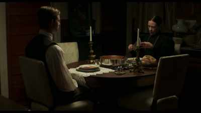 And this blade can glide
right through meat, - Summoning Sylvia