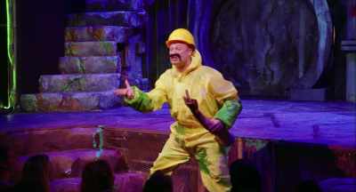 And blood, will spill upon the Earth, - The Toxic Avenger: The Musical
