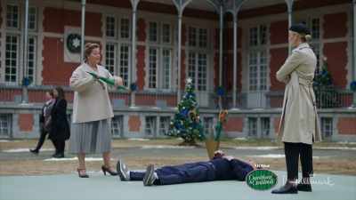 And it buys you
those precious seconds - The Royal Nanny