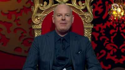 And by my side is a man with a
name that hasn't aged well. - Taskmaster