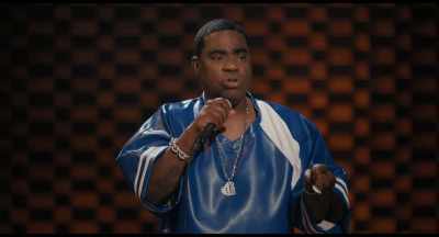And by the way, fellas,
if your dick is this big, - Tracy Morgan: Takin' It Too Far