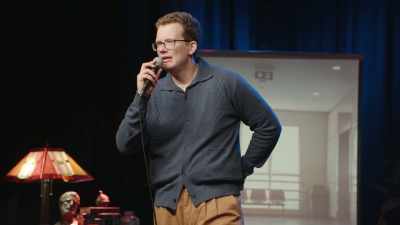 And he came in, man, I've
never seen him before, - Hank Green: Pissing Out Cancer