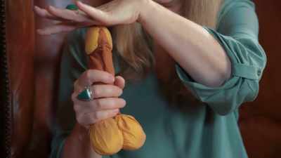 And we can also move
the glans around like this. - Sex: Unzipped