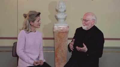 And we can realize
that three or four or five hundred years - John Williams: Live in Vienna