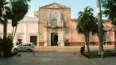 And you can still see
a strong European influence - Eva Longoria: Searching for Mexico