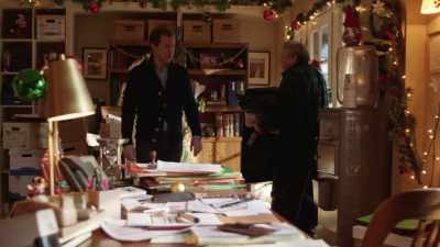 And we can take it out
of this water cooler - Christmas with the Campbells