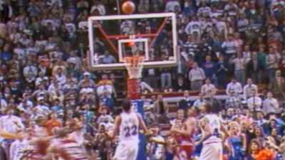 And Chicago has knocked off the Cavs,
101-100. - The Last Dance