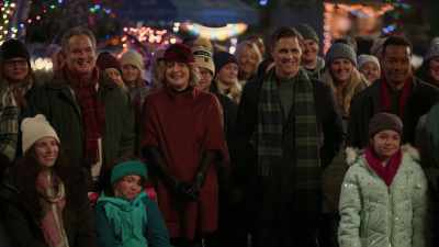 And Christmas, well, not always
quite like this, - Rescuing Christmas