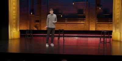 And we come home that night
and my father gets a phone call. - Alex Edelman: Just for Us