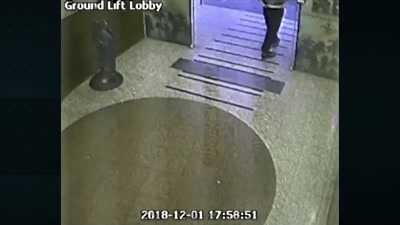 And we could follow
Grace's movements - Killers: Caught on Camera