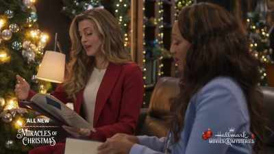 And we could have
each store partner
with a different local charity. - A Godwink Christmas: Second Chance, First Love