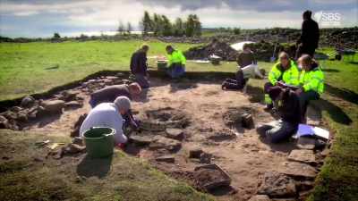 And counting the whole ring fort, - Curse of the Ancients with Alice Roberts