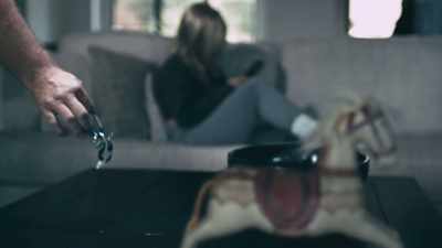  And my daughter didn't want
 to go with us, - Phrogging: Hider in My House