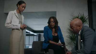 And decipher what he meant by
the "That's So Raven" reference. - The Rookie: Feds