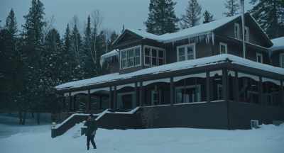 And we decorated the house
with Christmas stuff. - The Lodge