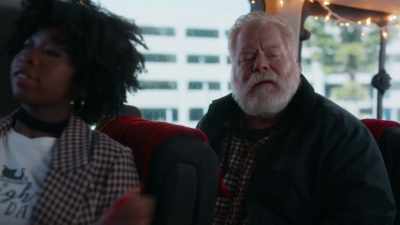 - And despite being
a little extra, - Holiday Road