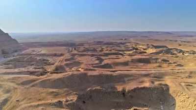 And despite discovering Tutankhamun,
as the years went by, - Tutankhamun: Secrets of the Tomb
