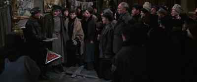 - And where did you get this?
- I pulled it out of a fence. - Doctor Zhivago