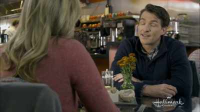 - And where did you meet James?
- At Castle Rock. - Love at First Glance