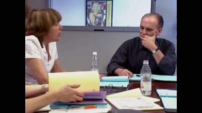 - And we didn't know anything.
- [writers chattering] - Wise Guy: David Chase and The Sopranos