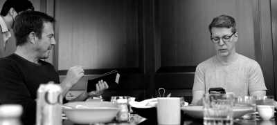 And he doesn't wanna ask,
can you put that bread
in his bag, - SmartLess: On the Road