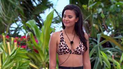 AND DON'T FORGET, AMERICA IS
WATCHING LITERALLY IN REAL-TIME. - Love Island