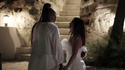 - And we don't want to be-- - The Real Housewives Ultimate Girls Trip