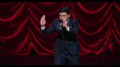 And its doors start closing
in front of me. - Ronny Chieng: Asian Comedian Destroys America!