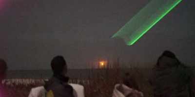 And Dr. Greer used
a signal light with a laser - Close Encounters of the Fifth Kind
