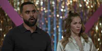 And, after each round,
two couples will be eliminated, - The Wish Swap