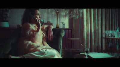 And every night after work,
she would go to the coach. - The Mystery of Marilyn Monroe: The Unheard Tapes
