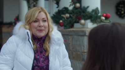 And everyone loved it,
according to the online survey - Haul Out the Holly: Lit Up