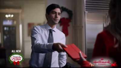 And everything you'd need
for the schedule is in here. - Christmas at Graceland: Home for the Holidays
