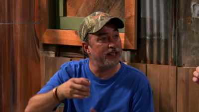 And far as flavor,
I can taste some pineapple - Moonshiners: Master Distiller