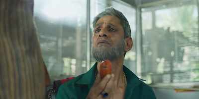 And you feed him tomatoes
with 21 rupees a kilo and ruin it to me? - Chopsticks