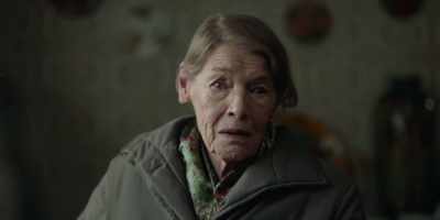 And Frank will beg her not to. - Elizabeth Is Missing