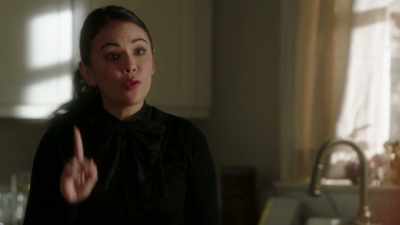 And full disclosure, someone
else is acting suspiciously. - Pretty Little Liars: The Perfectionists
