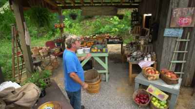 And get something, - Moonshiners: Master Distiller
