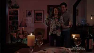 - And getting me to agree
to sell my old place - Dead Over Heels: An Aurora Teagarden Mystery