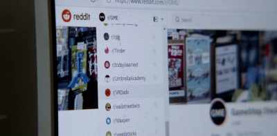 - And groups like Reddit
really do a good job. - Gaming Wall St
