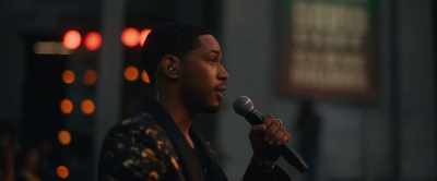 And she happens to be
a really great singer. - The High Note
