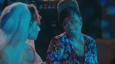 And she has
the prettiest smile, - Blindspotting