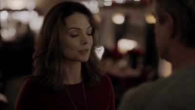 And we have a wedding,
someone else's wedding, so... - The Christmas Train