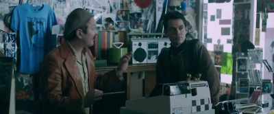 And you have to check
the security strips. - Shoplifters of the World