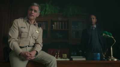 And you have no idea
why your brother
wanted to run away, - Riverdale