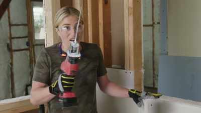 And if he does, I will cut him. - Help! I Wrecked My House
