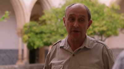 AND HE, IN EFFECT, LET THEM
CARRY ON THEIR TRADITIONS, - Lost Relics of the Knights Templar